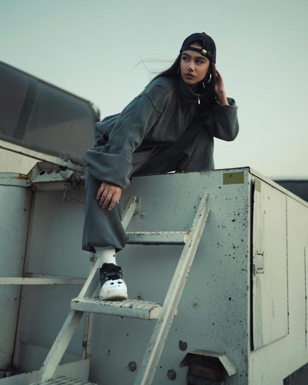 Luxura Gray Oversized Full-Sleeve T-Shirt for Girls - Image 3